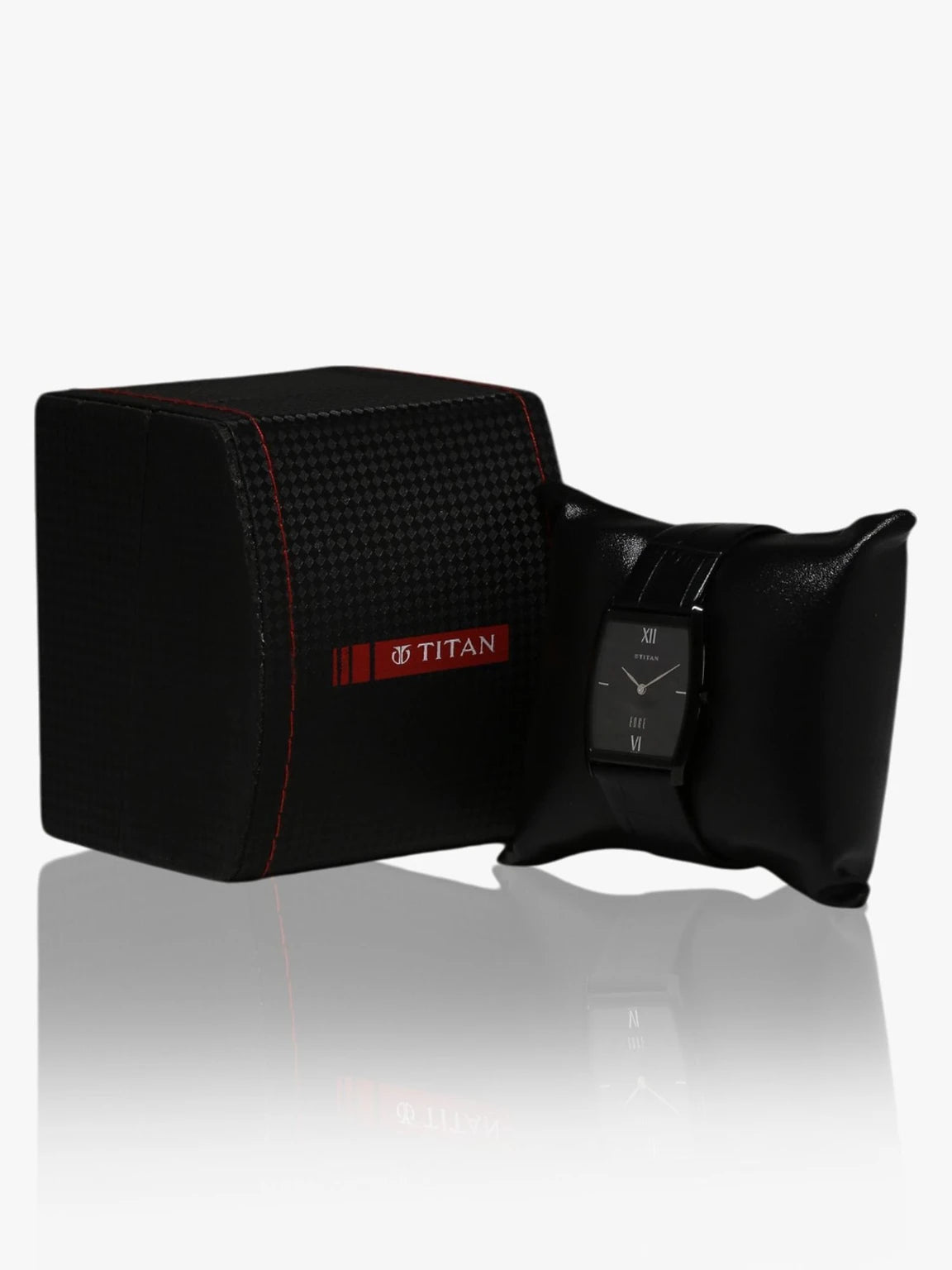 ⌚ Titan Edge Black Minimalist