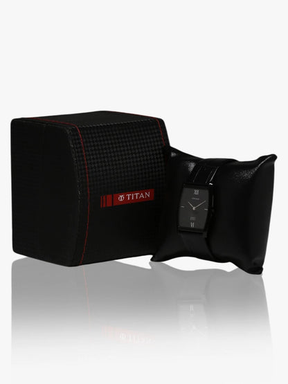 ⌚ Titan Edge Black Minimalist